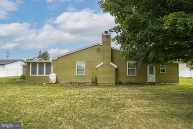 2357 High St, Reading, PA 19605 - photo 4