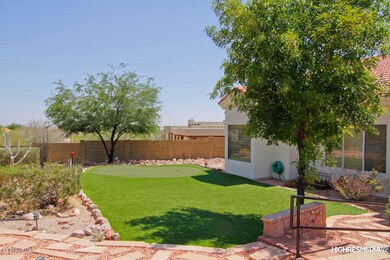 Synthetic Chipping and putting green