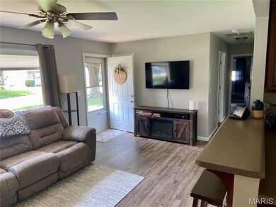 1701 Granview Dr, Quincy, IL 62301 - photo 3