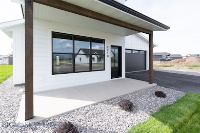2210 Oriole Dr, Belgrade, MT 59714 - photo 4