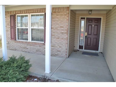 5705 Suffolk Dr, Plainfield, IN 46168 - photo 2