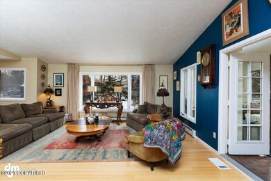 04-Living Room MS_5771