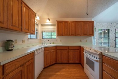 1506 Shadow Run, Weatherford, TX 76086 - photo 6