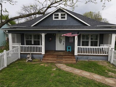 1314 N Anglin St, Cleburne, TX 76031 - photo 4