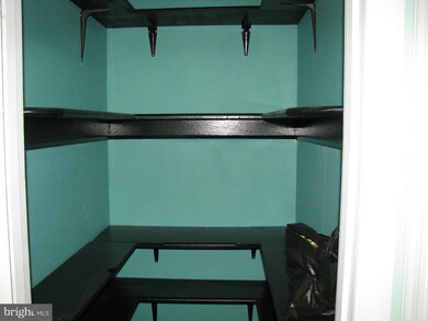 5906 Jefferson St, Hyattsville, MD 20781 - photo 4