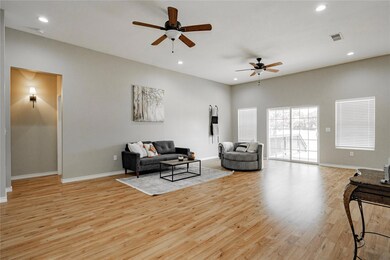 115 Dove St, Boyd, TX 76023 - photo 7