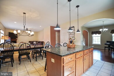 2007 Danbury Way, Harleysville, PA 19438 - photo 5