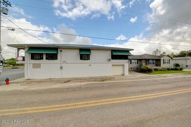 129 W Edwards4