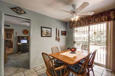 6 - Dining to the Backyard