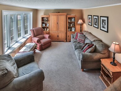 404 Titus Ave, Manchester, NH 03103 - photo 7