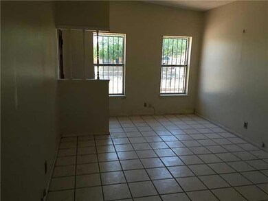 2009 Diciembre Dr, El Paso, TX 79935 - photo 7