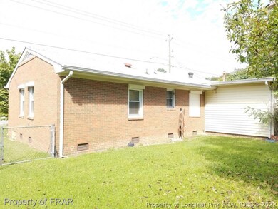 731 Glensford Dr, Fayetteville, NC 28314 - photo 3