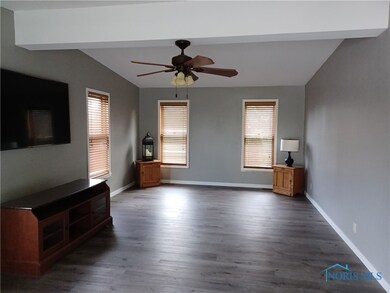 335 Royal Bounty Ln, Wauseon, OH 43567 - photo 7