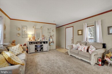 207 Holly Dr, Mount Wolf, PA 17347 - photo 4