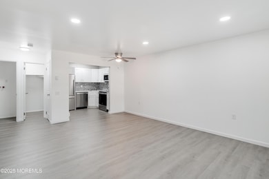 10D Hamilton Ln unit D, Whiting, NJ 08759 - photo 6