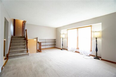 620 E 16th St N, Newton, IA 50208 - photo 5