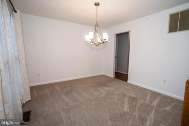 1204 Hidden Stream Ct, Abingdon, MD 21009 - photo 3