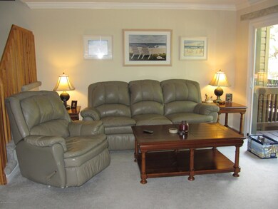 Full living room
