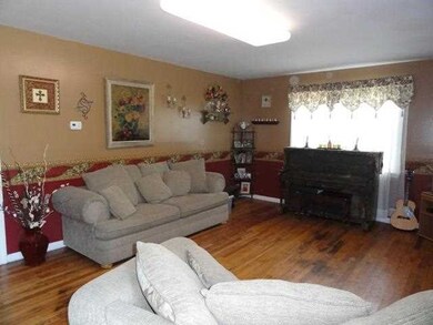 1013 Daniel Place, Jacksonville, NC 28540 - photo 2