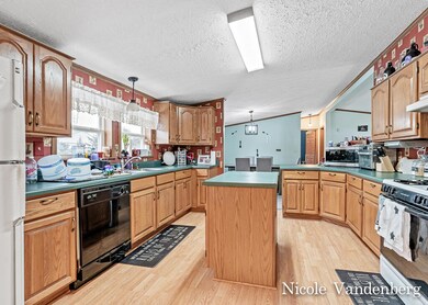 7574OrchardCircle20Lores