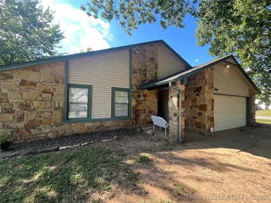 1700 S Cypress Ave, Broken Arrow, OK 74012 - photo 3