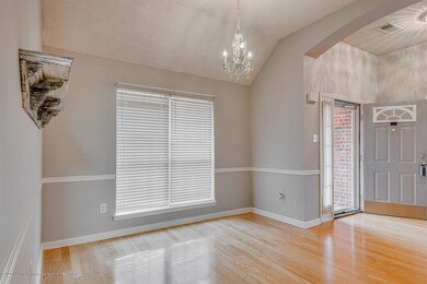 FOYER VIEW