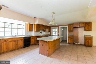 5865 Solomons Island Rd, Tracys Landing, MD 20779 - photo 5