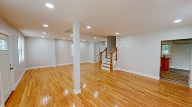 27 York St, Dracut, MA 01826 - photo 5