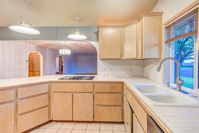 615 S 12th Ave, Othello, WA 99344 - photo 2