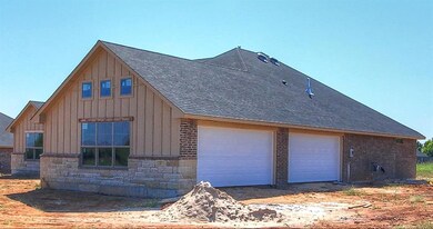 8681 Oak Tree Cir, Guthrie, OK 73044 - photo 3