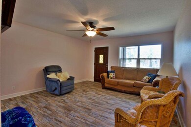425 Pinetree Dr - 18