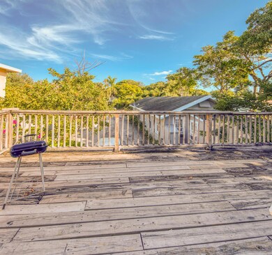 505 S J St unit Up, Lake Worth, FL 33460 - photo 3