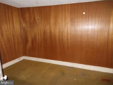 429 S 5th St, Camden, NJ 08103 - photo 4