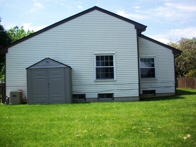 291 Westbrook Cir, Naperville, IL 60565 - photo 5