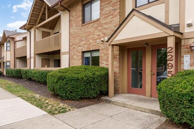 2295 - A Hedgerow Rd_03