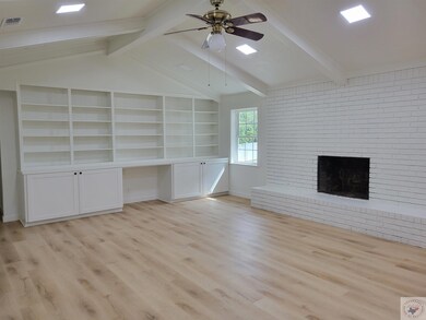 1211 Lavaca St, Texarkana, TX 75503 - photo 2