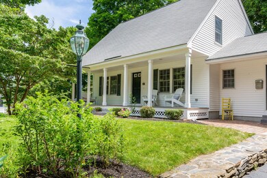 66 Clifford St South Portland-large-002-