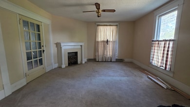 210 W Jessamine St, Fitzgerald, GA 31750 - photo 5