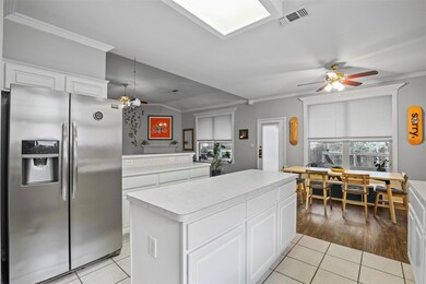 3909 Kirby Dr, Denton, TX 76210 - photo 3