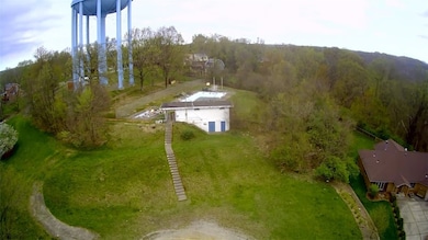 123 Bee Ln, Monroeville, PA 15146 - photo 2