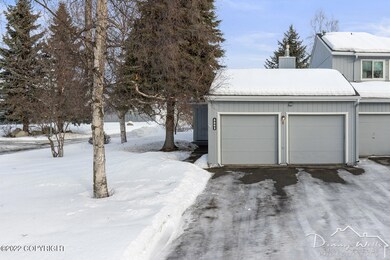 Exterior Front-20220222-8725