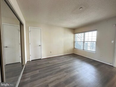 14131 Bowsprit Ln unit 405, Laurel, MD 20707 - photo 4