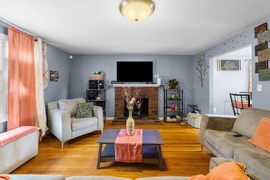 266 Myrtle St, Brockton, MA 02301 - photo 5