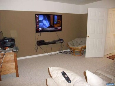 8 Shane Cir, Bear, DE 19701 - photo 6