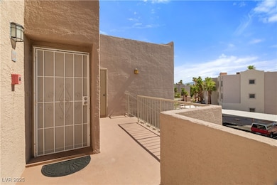 2012 Mesquite Ln unit 304, Laughlin, NV 89029 - photo 3