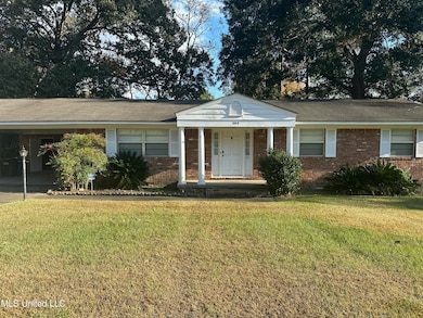 309 S Shields Ln, Natchez, MS 39120 - photo 2