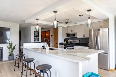 427 Captains Ct unit F, Winneconne, WI 54986 - photo 6