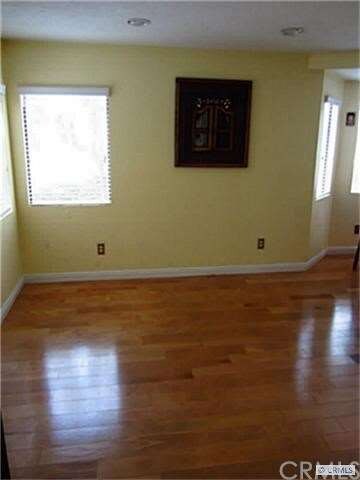 Eating area in kitchen