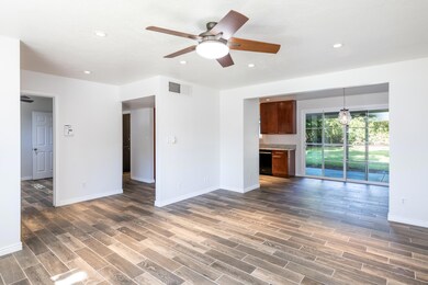 Living Dining