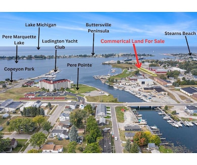 509 Lake St, Ludington, MI 49431 - photo 2